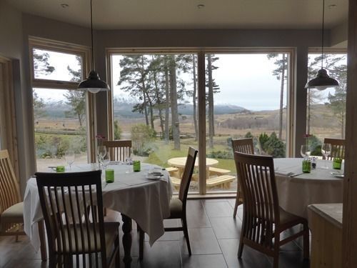 Old Pines Hotel And Restaurant Spean Bridge Bagian luar foto