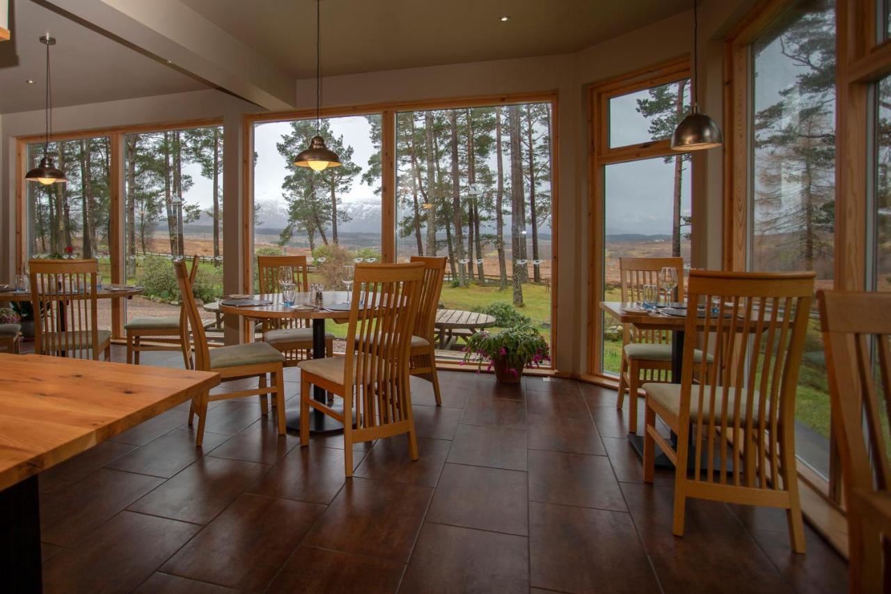 Old Pines Hotel And Restaurant Spean Bridge Bagian luar foto